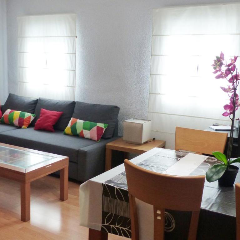 Apartamento Aluche con parking gratuito - Two-Bedroom Apartment - 10