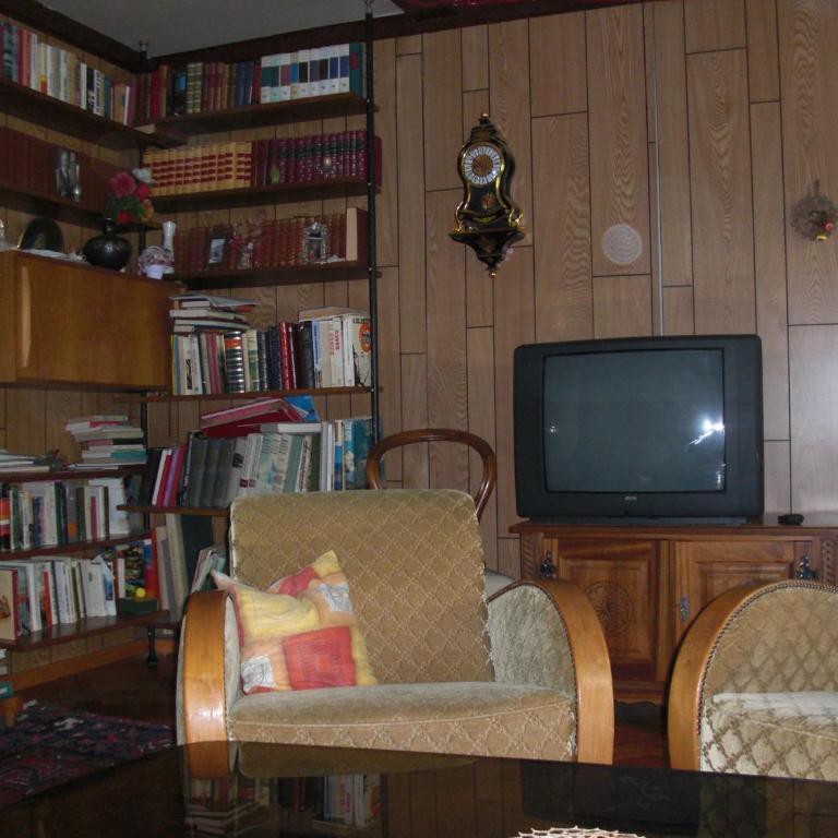 Apartments Dr. Med. Vet. Tempelman - Apartment mit 4 Schlafzimmern und einem Balkon - 4