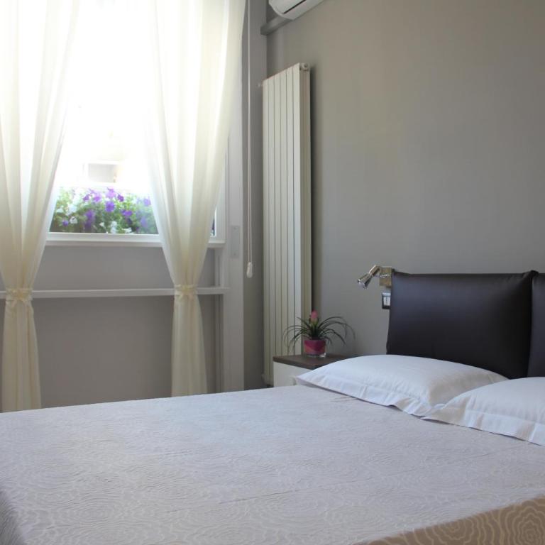 Matera Guest House - Camera Matrimoniale - 10
