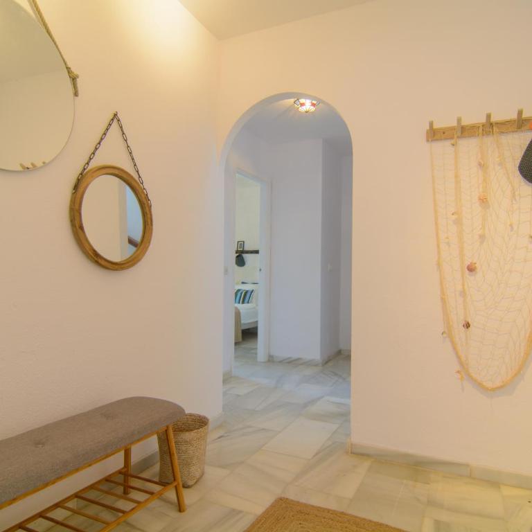 Typical beach house Las Chapas Playa with heated pool - Villa con vistas al mar - 14