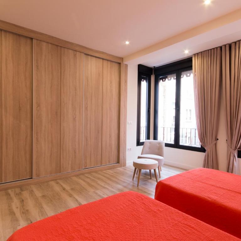 Bazan 16 - Two-Bedroom Apartment - 15