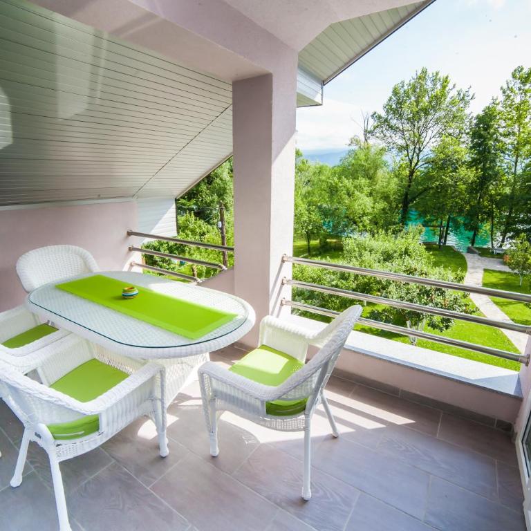 Villa Grace - Villa with Garden View - 28