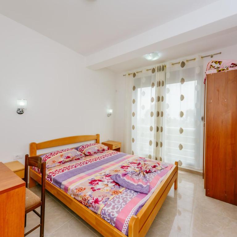 Teuta Apartments - Dvokrevetna Soba sa Bračnim Krevetom - 17