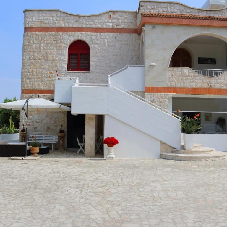 Villa Santo Stefano - Appartamento con 3 Camere da Letto - 2
