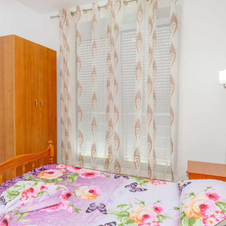 Teuta Apartments - Dvokrevetna Soba sa Bračnim Krevetom - 25