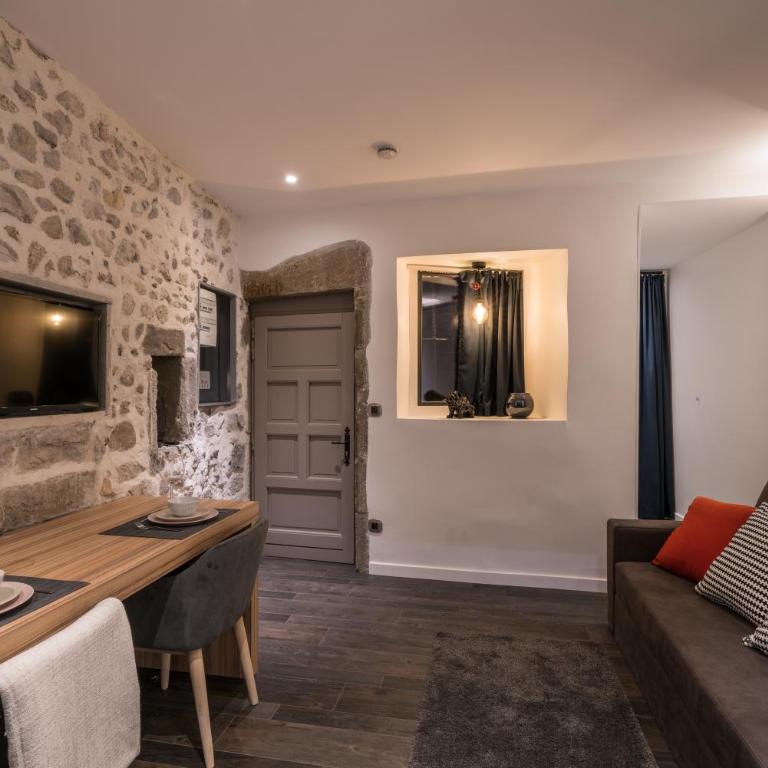 Le Balcon de la Vieille Ville Annecy - Deluxe Studio - 7