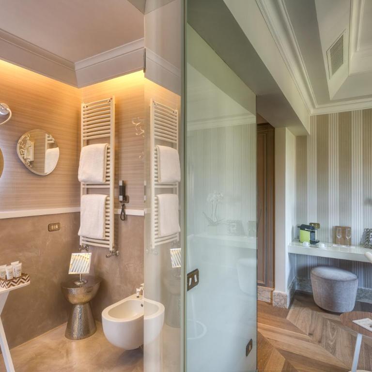 Hotel Palazzo Manfredi – Small Luxury Hotels of the World - Camera Matrimoniale Executive - 6