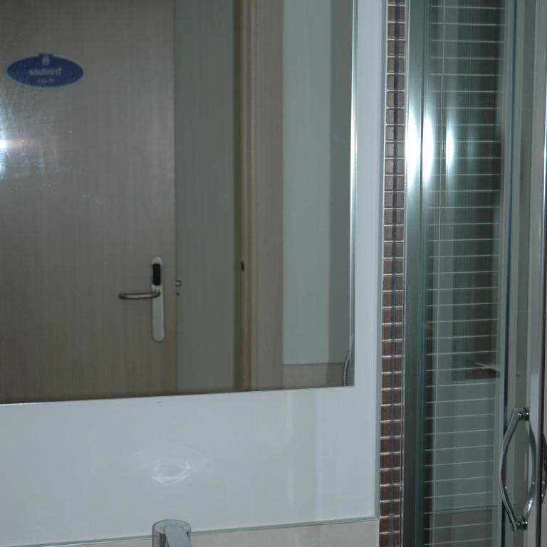 Pensión Koxka - Doppelzimmer mit Aussicht - 17