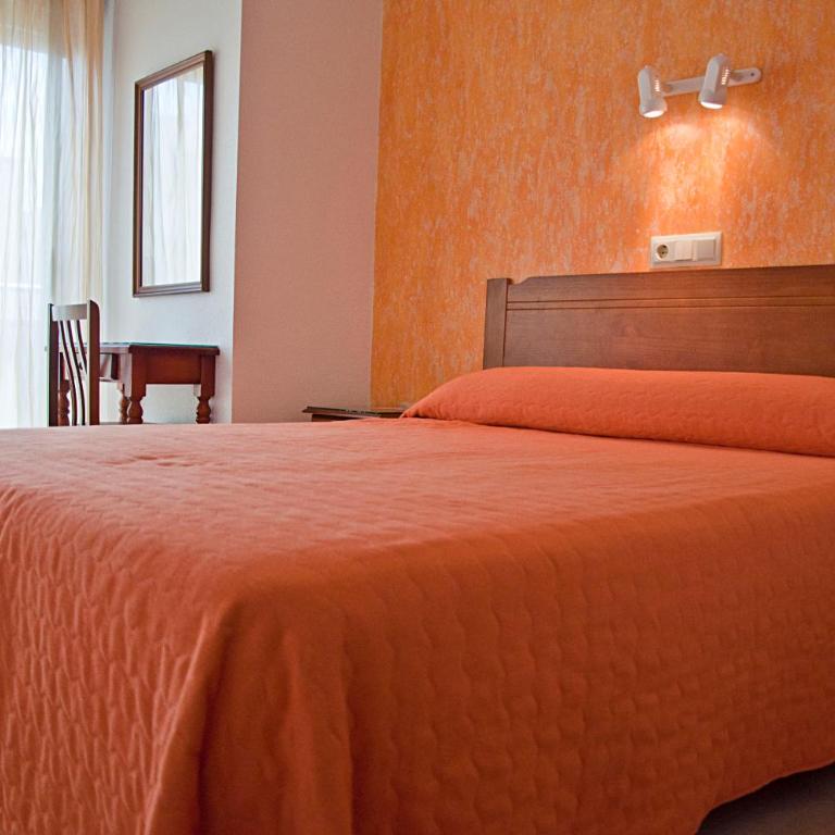 Hotel Marina - Habitación Doble Económica - 1 o 2 camas - 6