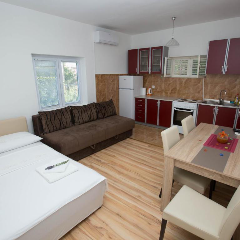 Apartment Ivana - Standardni Apartman - 1