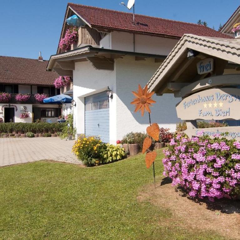 Ferienhaus Bergwald - Apartment mit Balkon - 2