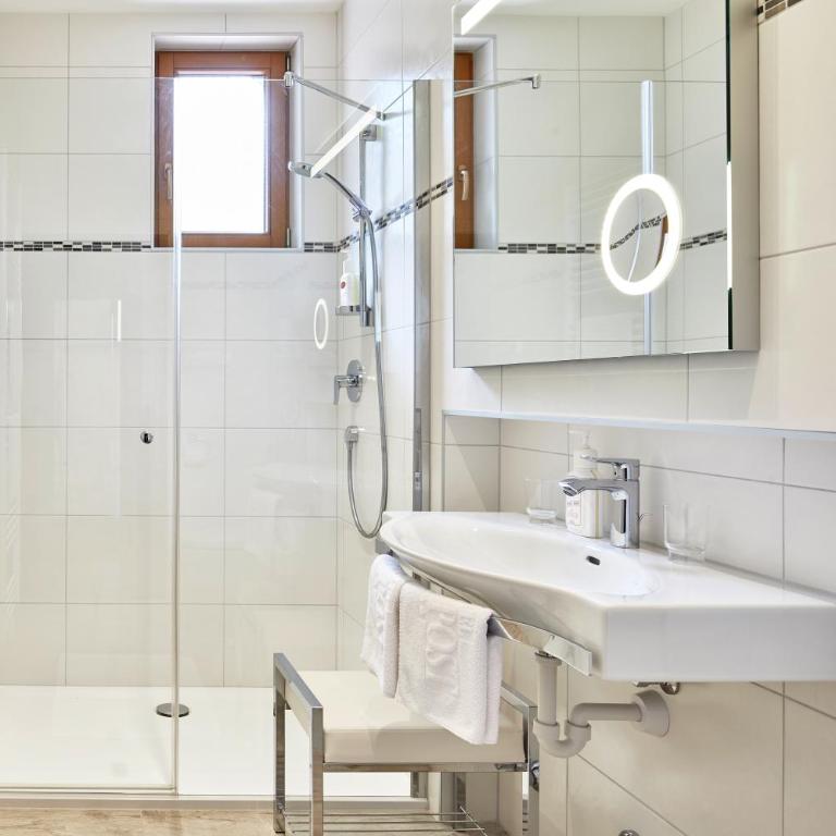 Hotel Neue Post - 4 Sterne Superior - Doppelzimmer - 1