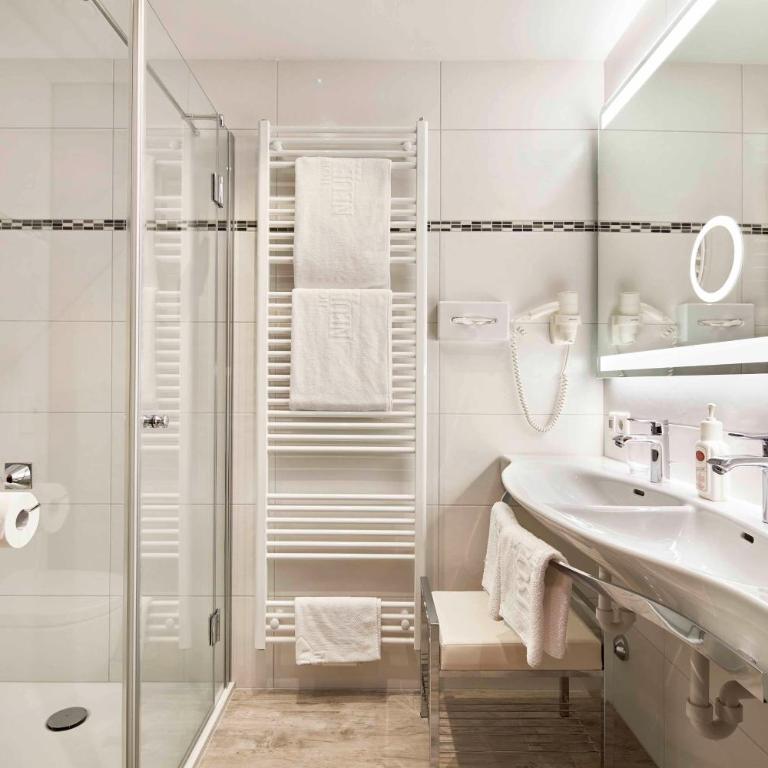 Hotel Neue Post - 4 Sterne Superior - Deluxe Suite - 1