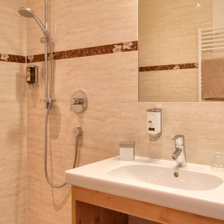Hotel Nova - Standard Doppelzimmer - 5