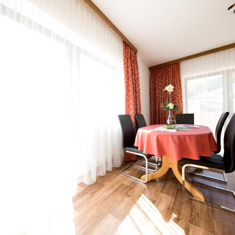 Pension Charly - Doppelzimmer - 7
