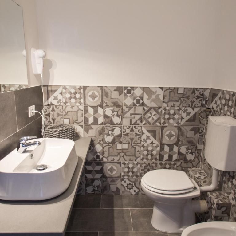 Mondello Beach Rooms - by the sea - Habitación Deluxe - 2