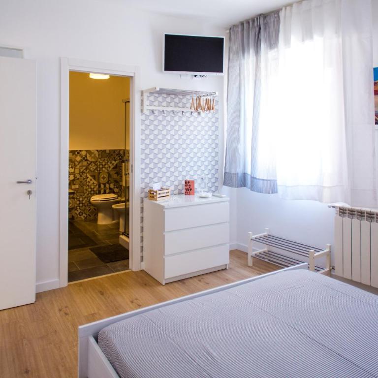 Mondello Beach Rooms - by the sea - Habitación Deluxe - 4