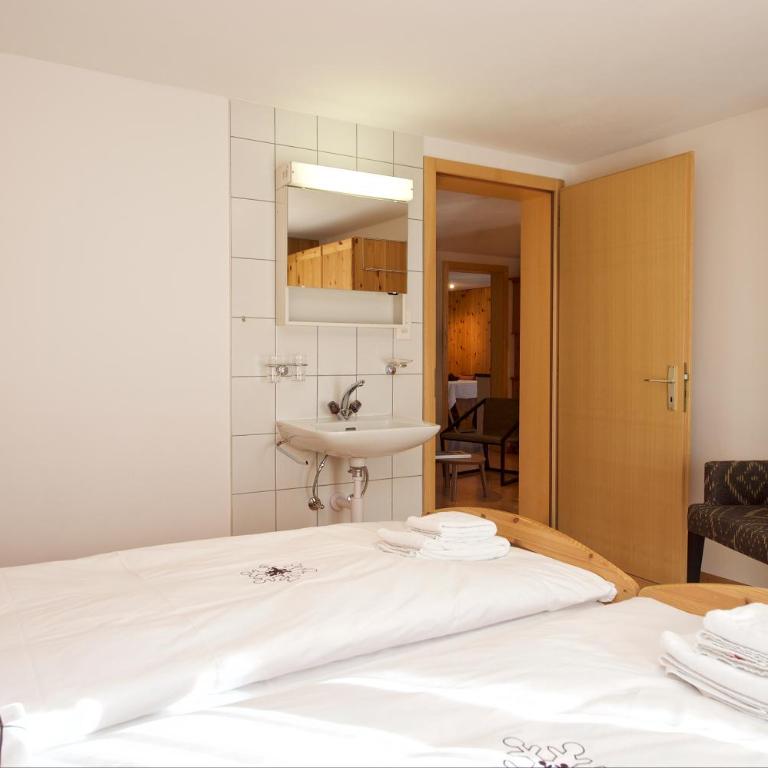 Chalet Felderhof - Two-Bedroom Apartment - 11
