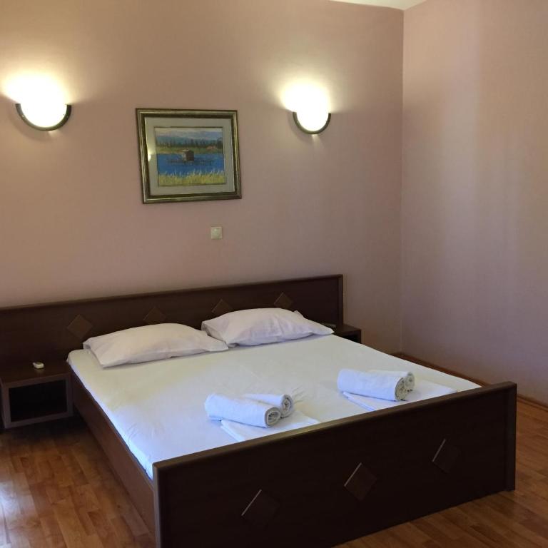 Firenze Apartments - Dvokrevetna Soba sa Bračnim Krevetom i Pogledom na More - 2