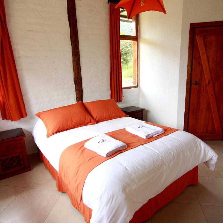 Mindo Río Hostería - Habitación Triple Estándar - 2