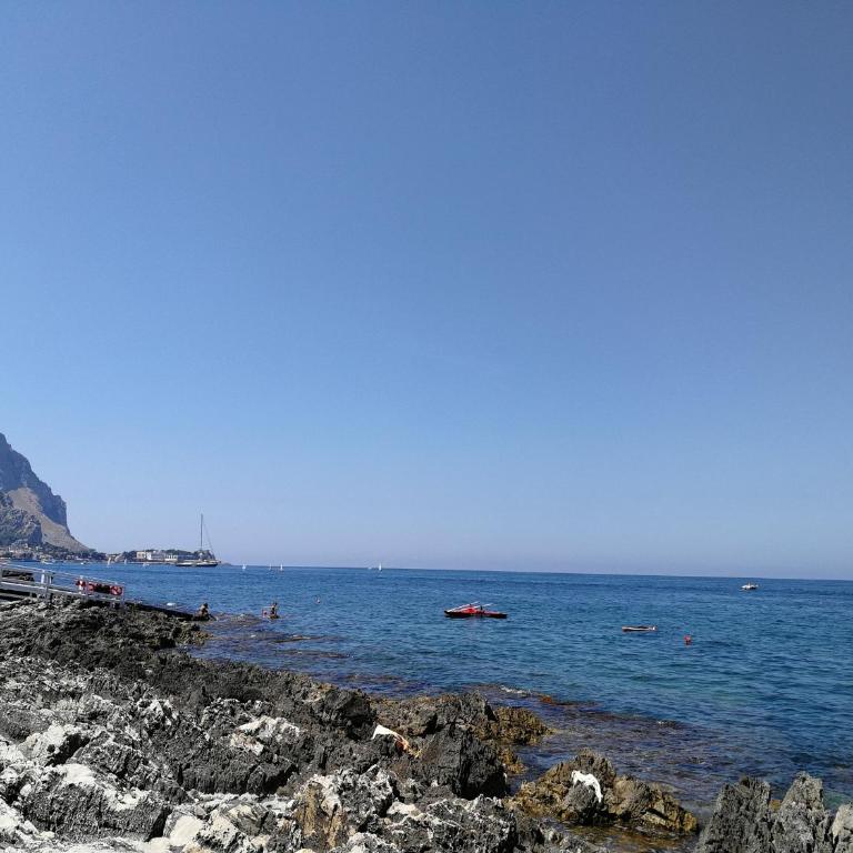 Villa Caterina - Two-Bedroom House - 20
