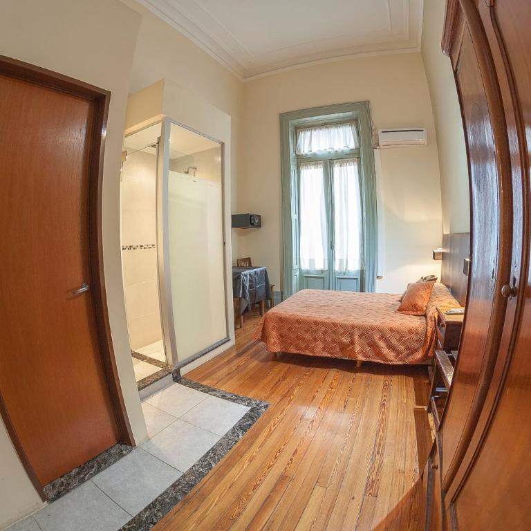 Hotel Reina - Habitación Doble - 6