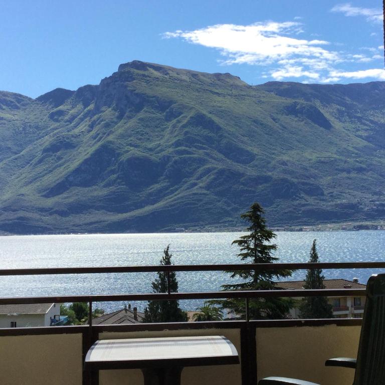 Hotel Limone - Camera Matrimoniale con Vista Lago - 6