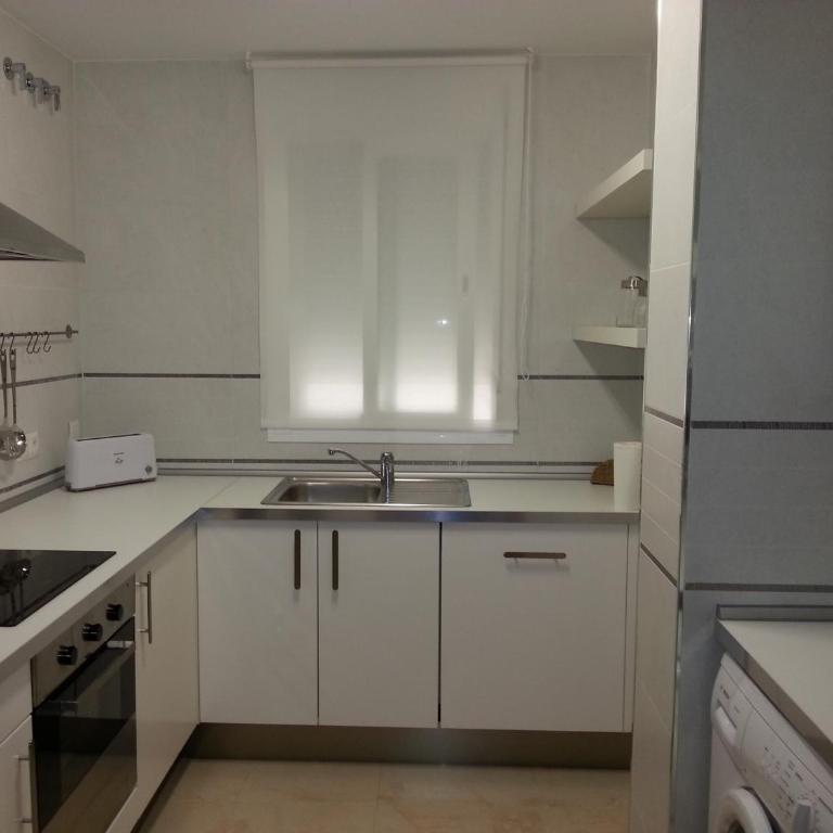Mena Plaza - Apartamento de 2 dormitorios (4 adultos) - 3