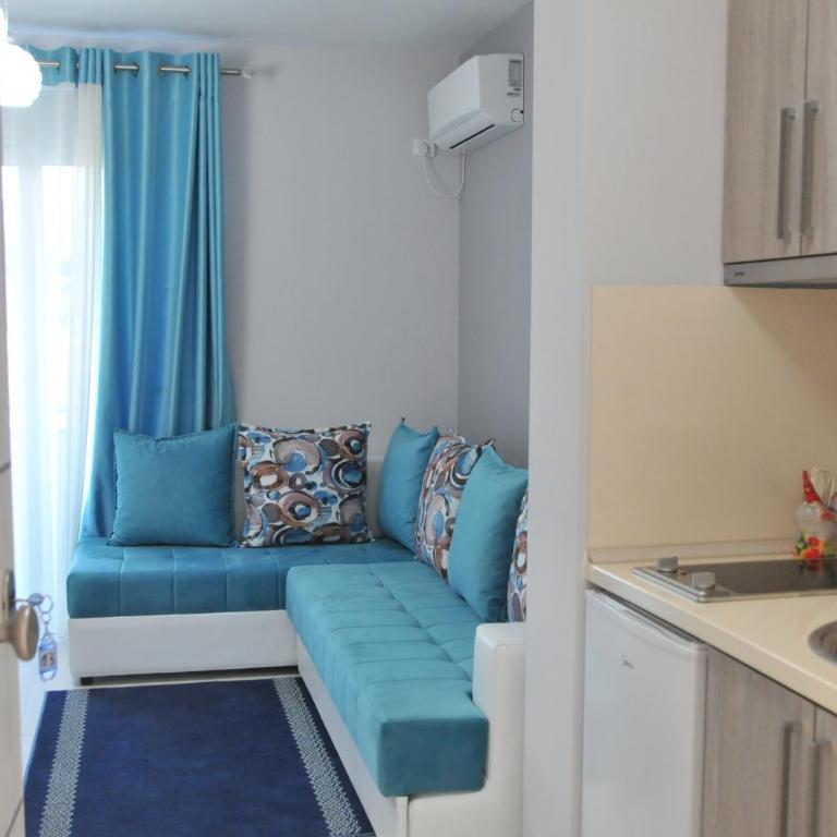 Ambassador & Ambassador Lux Apartments - Apartment - Ground Floor - 6