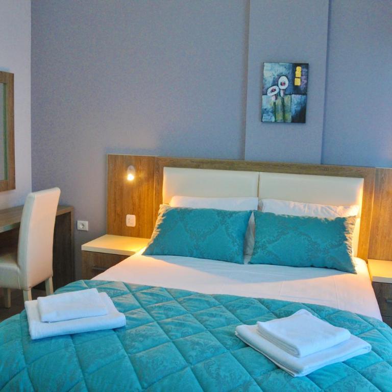 Ambassador & Ambassador Lux Apartments - Apartment with Sea View - 20
