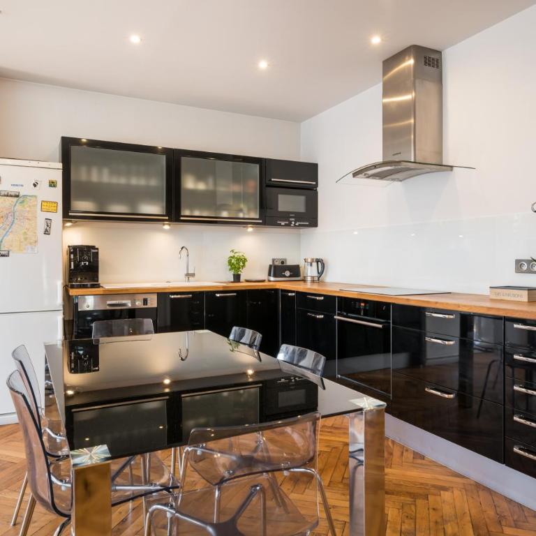 Saxe And The City , Downtown Lyon - Appartement 3 Chambres Luxueux - 2