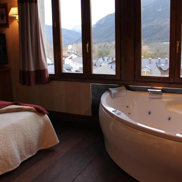 Hotel Pradas Ordesa - Suite Junior con bañera de hidromasaje - 8