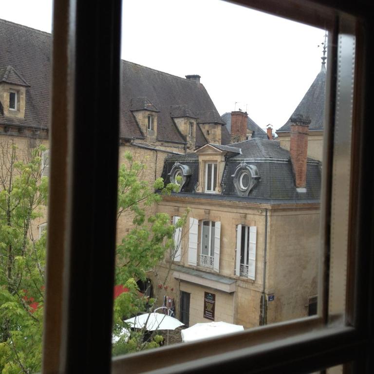 Le Porche de Sarlat - Appartement Supérieur - 6 Cours des Fontaines - 6