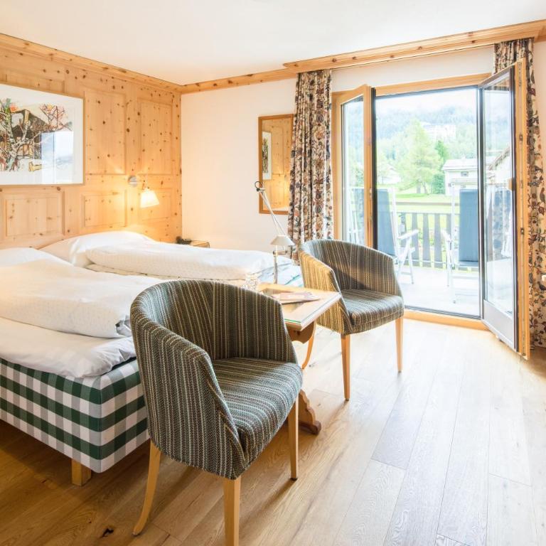 Hotel Chesa Randolina - Superior Doppelzimmer mit Balkon - 12