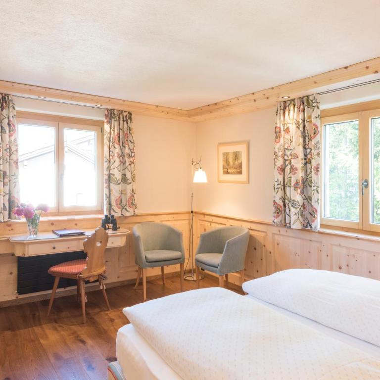 Hotel Chesa Randolina - Superior Doppelzimmer - 4
