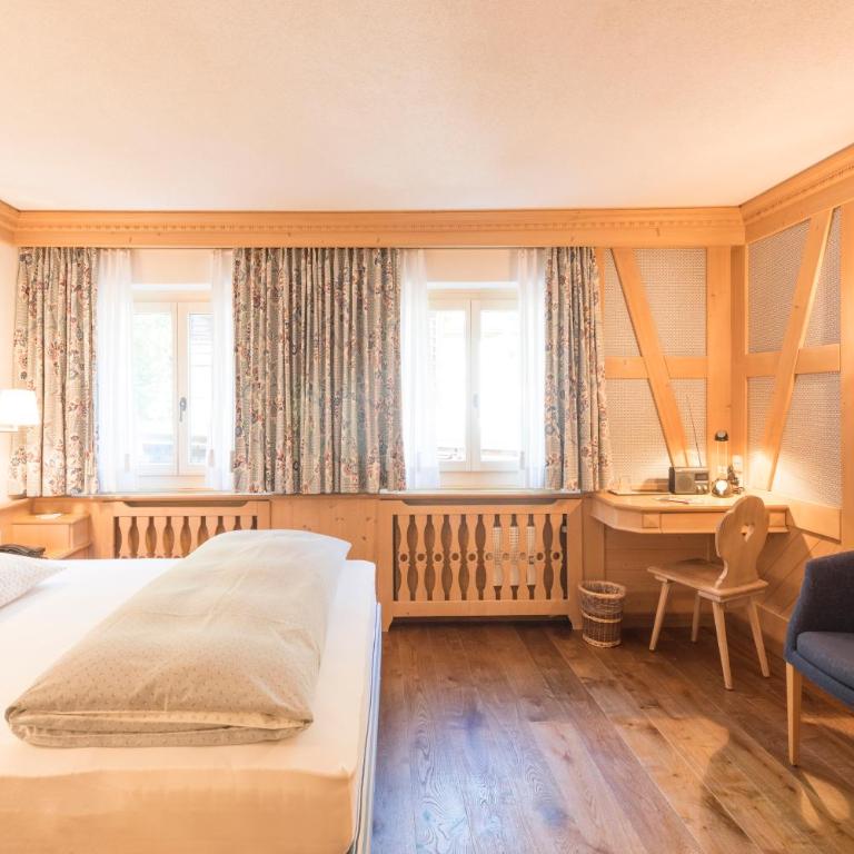 Hotel Chesa Randolina - Classic Doppelzimmer - 4