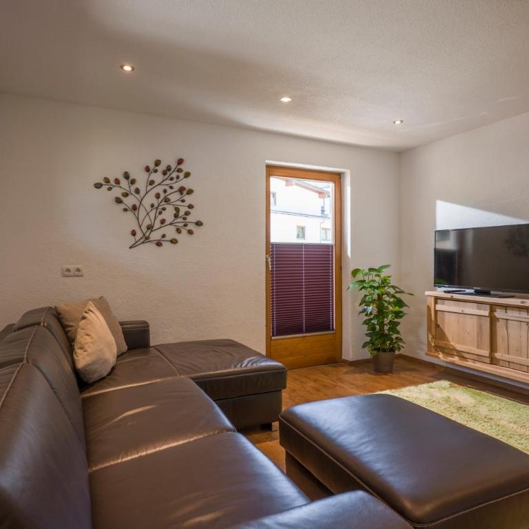 Apart Dengg - Apartment mit 3 Schlafzimmern und Balkon - 4