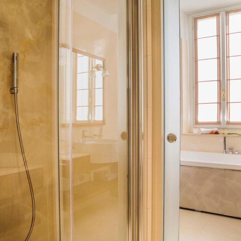 Grand Hotel Terme Sirmione - Junior Suite con Balcone e Vista Lago - 2