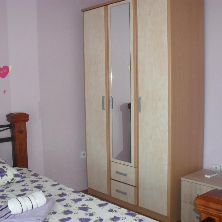 Apartment Batricevic - Apartman s 3 Spavaće Sobe, Balkonom i Pogledom na More - 27