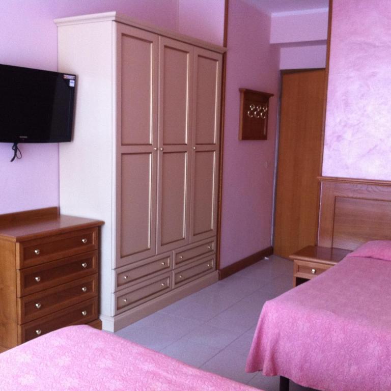 Hotel Sporting - Habitación Familiar (2 adultos + 1 niño) - 3