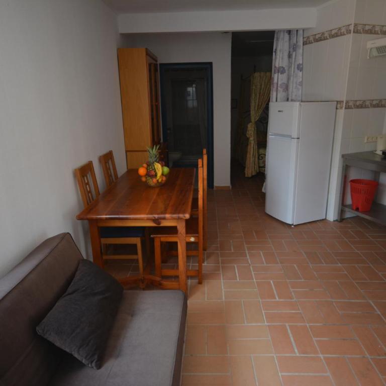 Lloret Apartments - Apartamento - 1