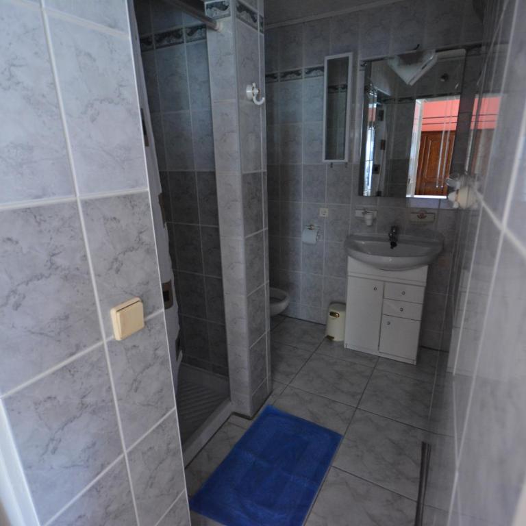 Lloret Apartments - Apartamento - 6