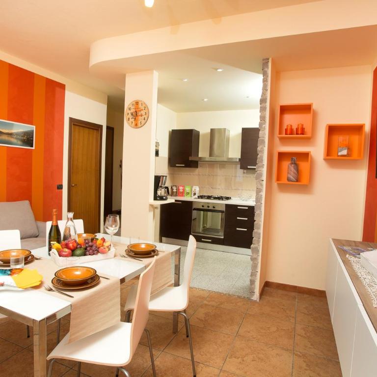 Casa Vacanze La Nautica - Appartamento con Vista Lago - 9