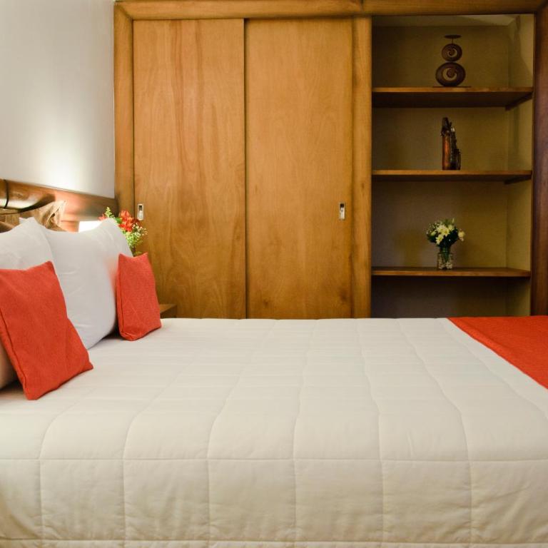 De la Trinidad Hotel - Superior Double Room - 4