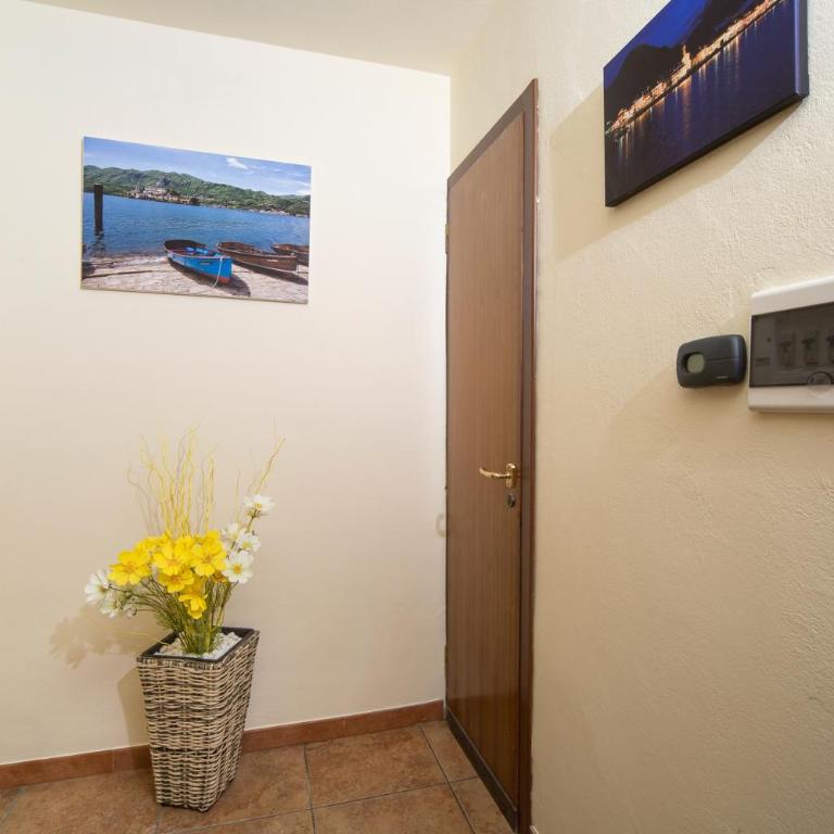 Casa Vacanze La Nautica - Appartamento con Vista Lago - 54