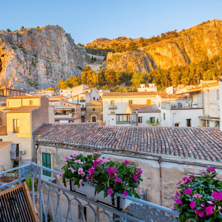 Cefalù Charme e Chic Suites - Appartamento con Balcone - 13