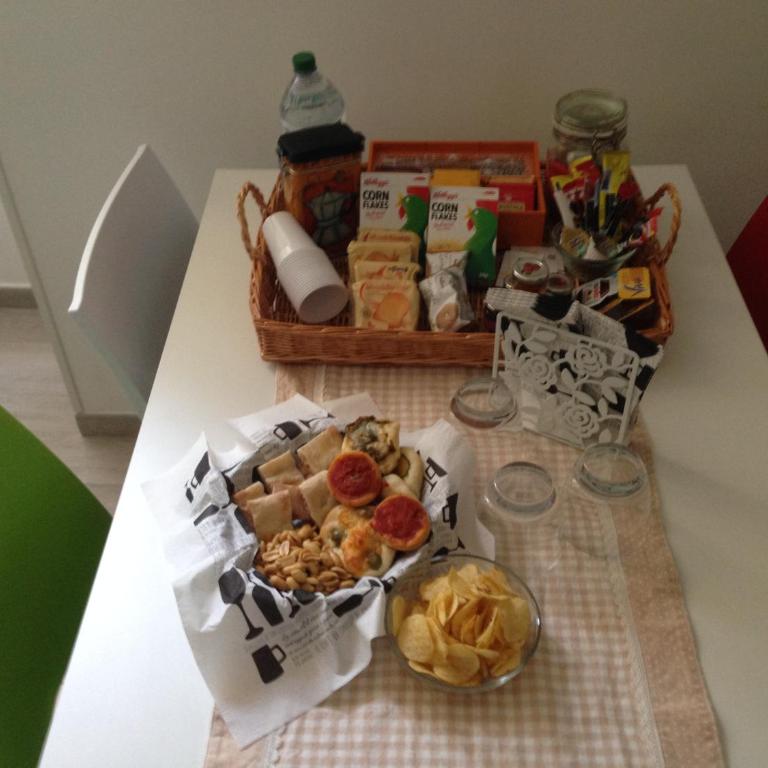 Suite Luisa Roma - Appartamento con 2 Camere da Letto - 1