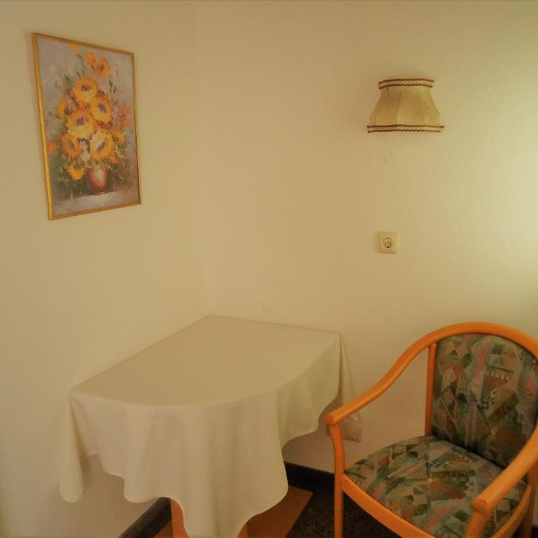 Pension Wald - Doppelzimmer - 6