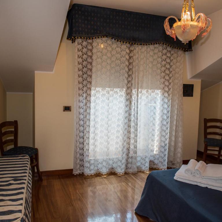 Hotel Malibran - Two-Bedroom Suite - 2