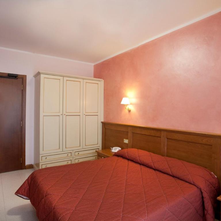 Hotel Sporting - Habitación Doble - 6
